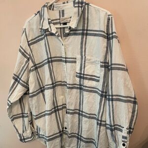 Universal Thread Gray and White Plaid Shirt